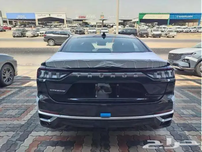 فورد توروس ترند و امبينتي و تيتانيوم 2026 و 2025 9