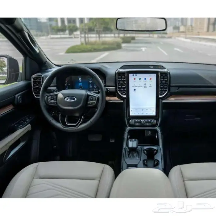 فورد ايفرست XLS موديل 2025 3