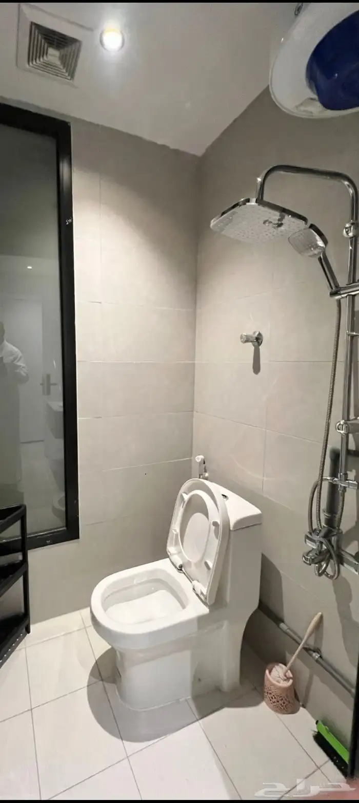 شقة مؤثثة تأثيث فاخر للإيجار الشهري بالدمام حي الزهور 3