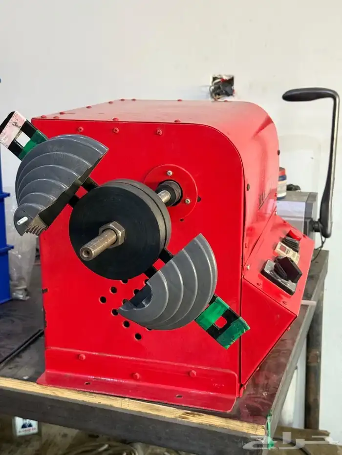 للبيع ماكينة لف موتورات و دينموهات و محولات كهربائية 1