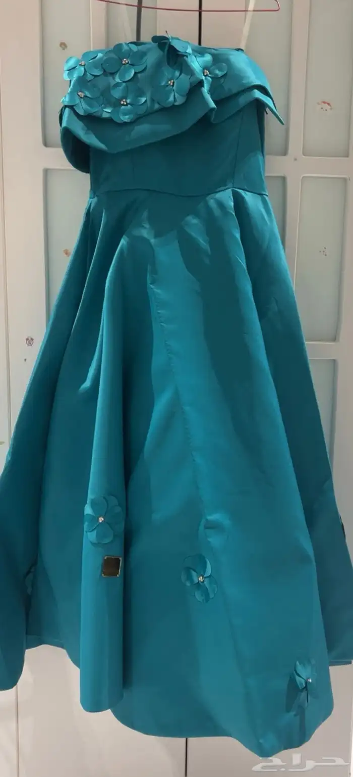 فستان للبيع 0