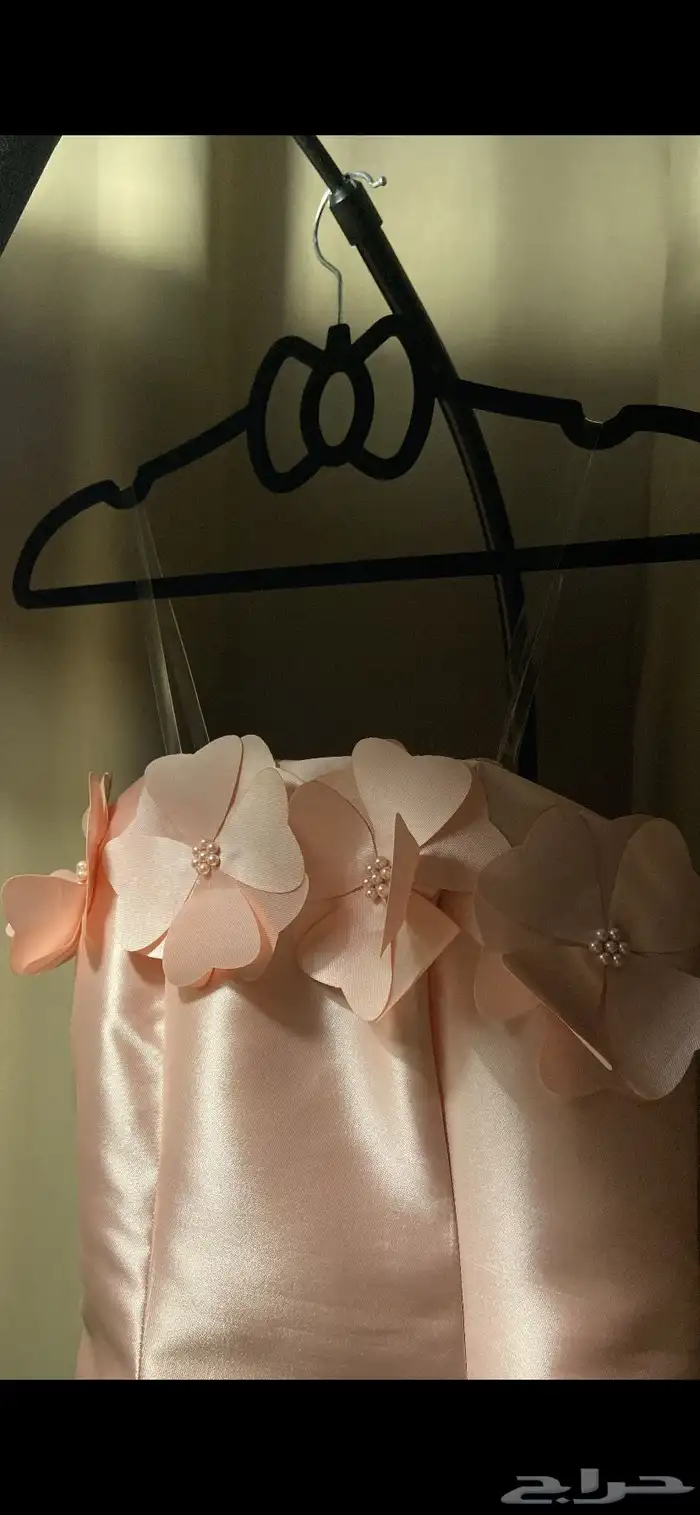 فستان للبيع جديد جدا 0