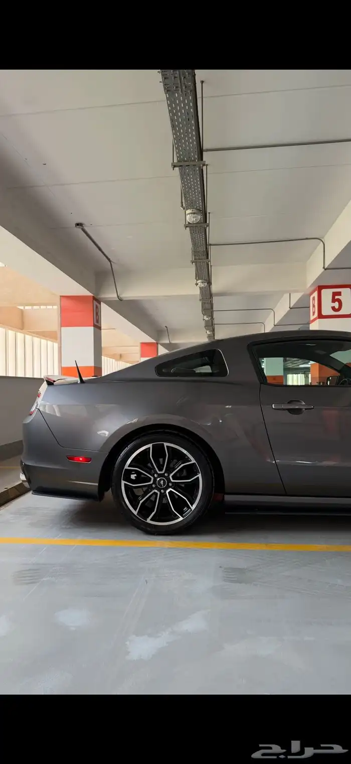 mustang gt 2013 premium 0