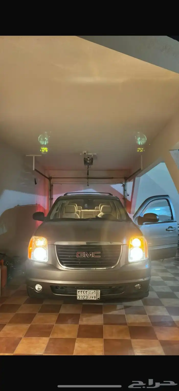 جمس XL موديل 2013  بحاله ممتازه للبيع 3