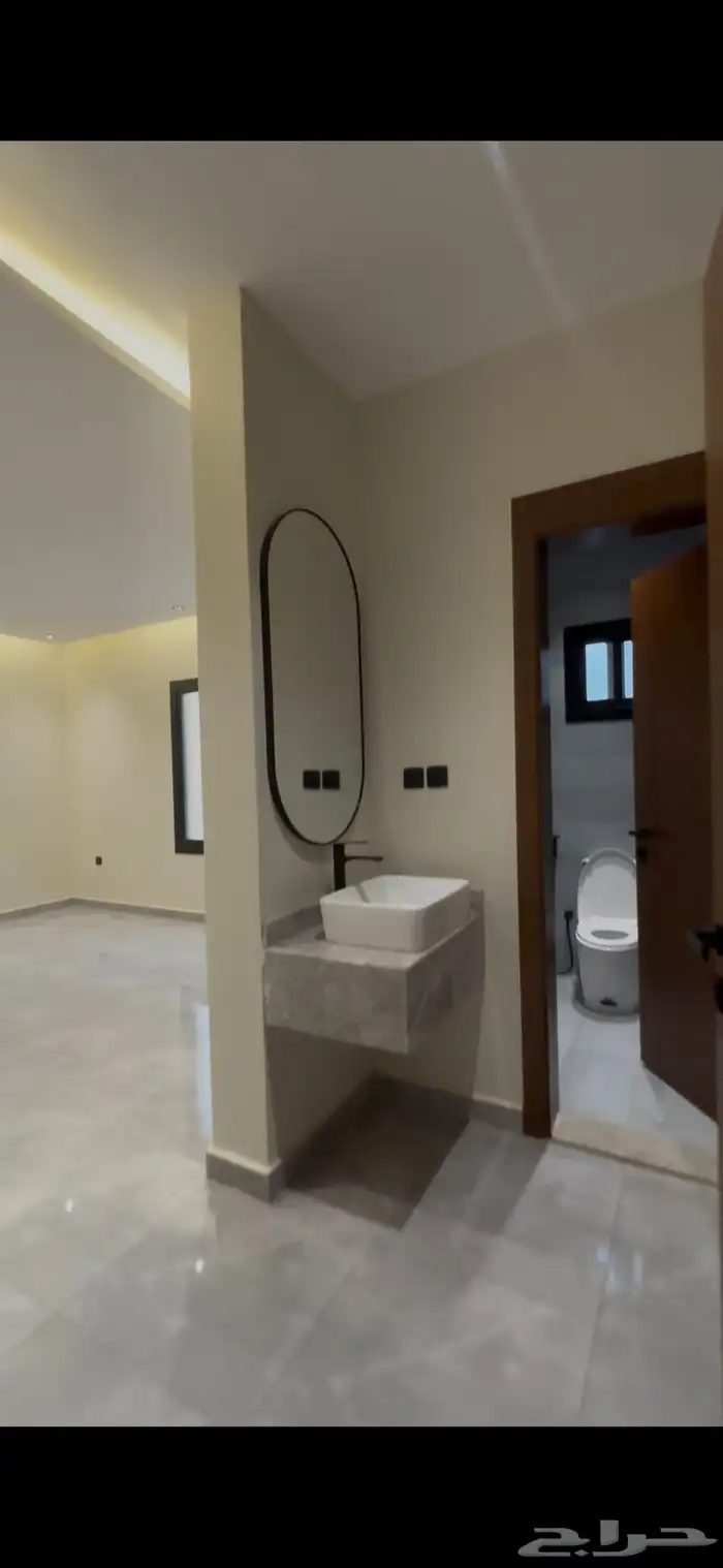 شقة فاخرة للإيجار بحي الزهراء 9
