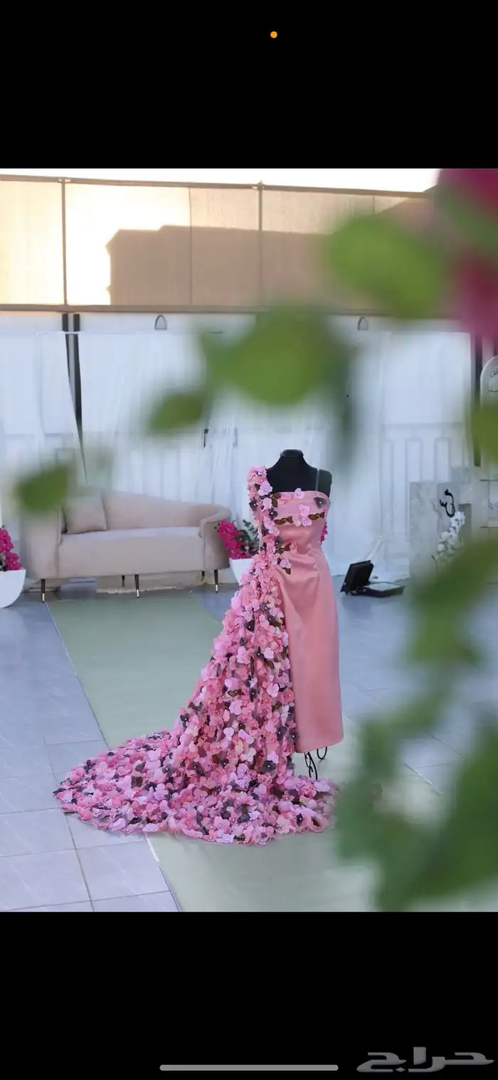 فساتين مستعمله مره واحده 3