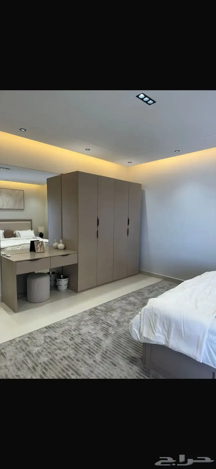 وحدات سكنية فاخرة مفروشه للإيجار - عائلات فقط 4