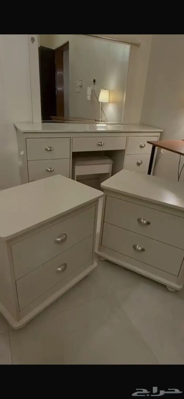 كنب وغرفة نوم 2