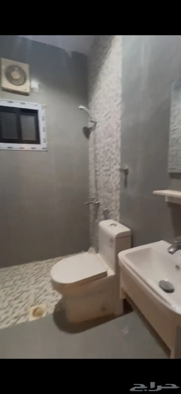 شقه للبيع 5