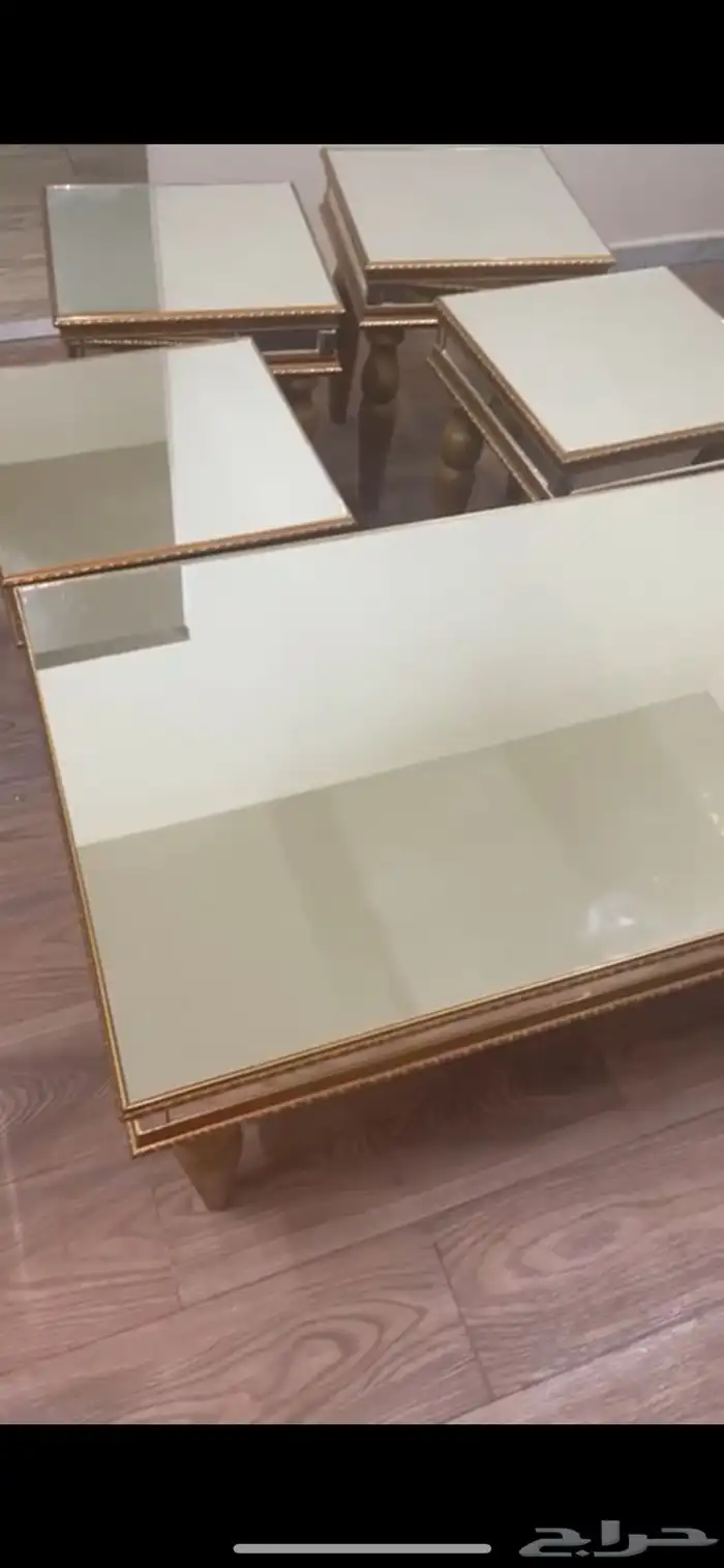 طاوله للبيع 0