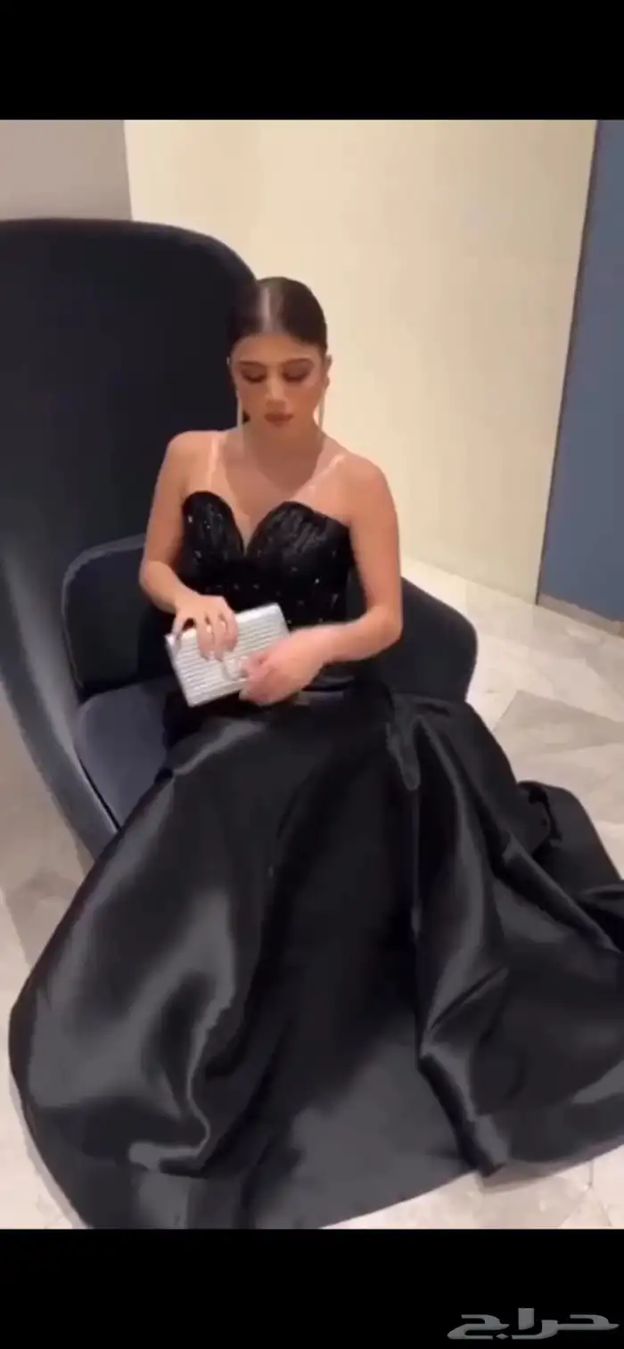 فستان اسود 1