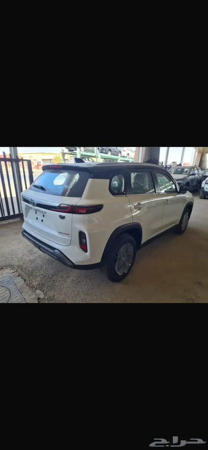 اوربان GLX 2026 6