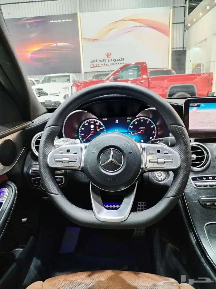 مرسيدس C200 موديل 2019 فل كامل 20