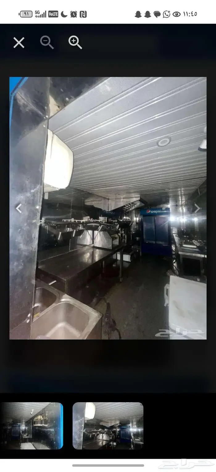 للبيع كونتينر فود ترك مجهز بالكامل 1