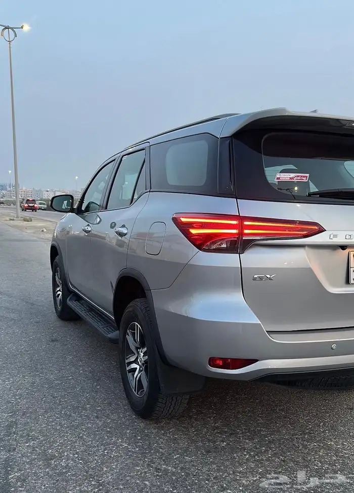 فورتشنر 2022 GX دبل بدي وكالة ممشى قليل 6