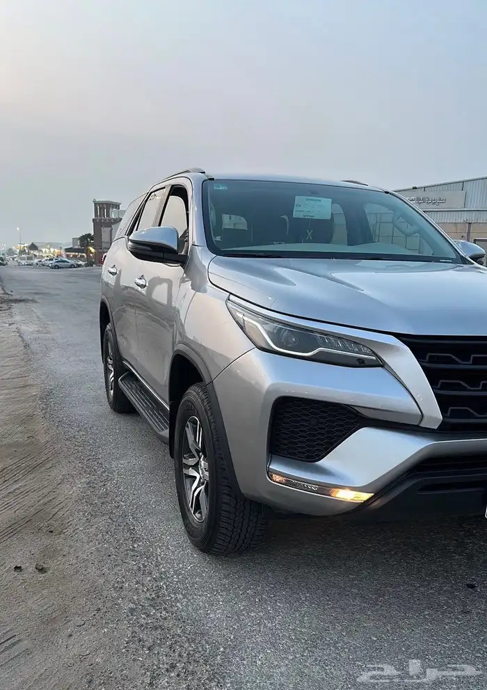 فورتشنر 2022 GX دبل بدي وكالة ممشى قليل 3