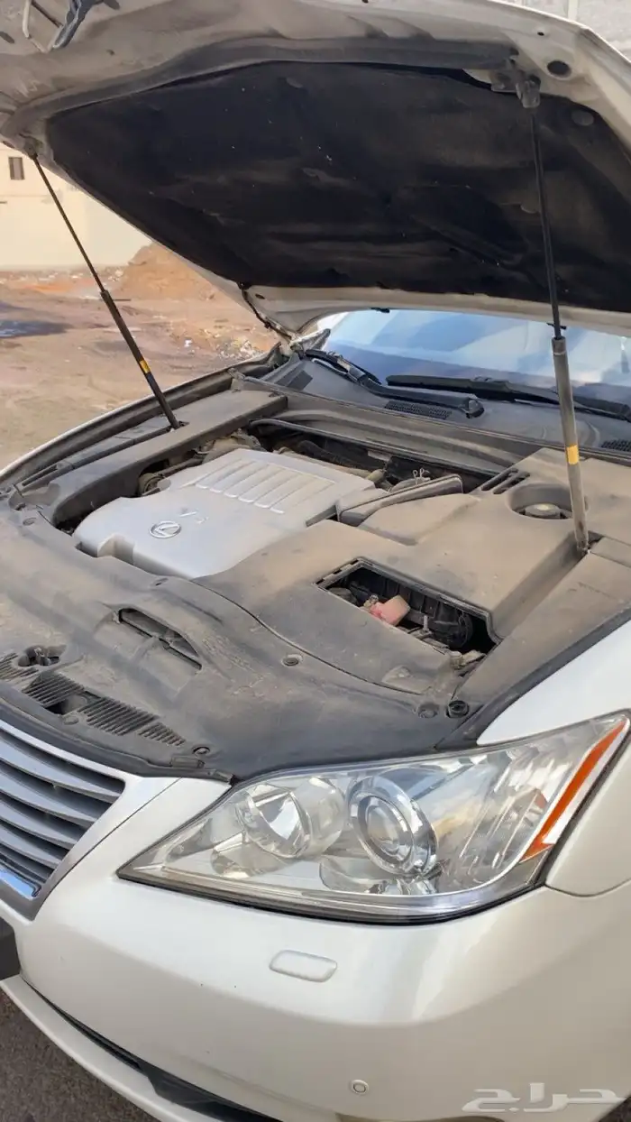 لكزس اي اس 2012 3