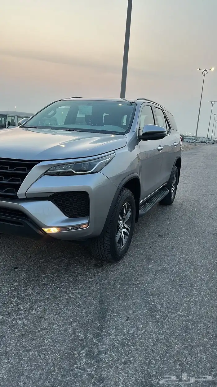 فورتشنر 2022 GX دبل بدي وكالة ممشى قليل 2