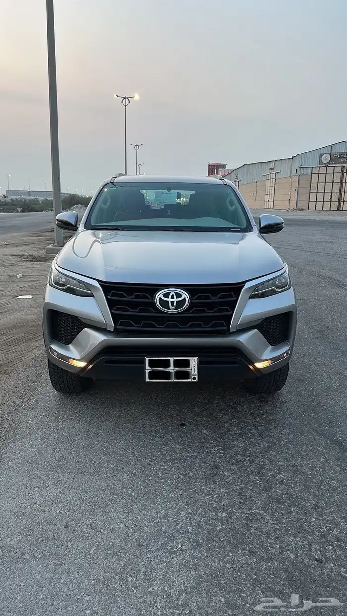 فورتشنر 2022 GX دبل بدي وكالة ممشى قليل 4