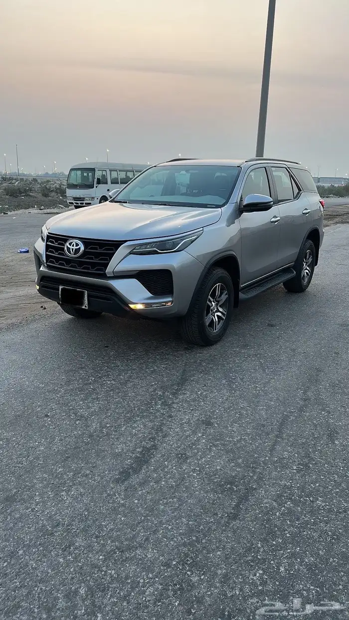 فورتشنر 2022 GX دبل بدي وكالة ممشى قليل 0