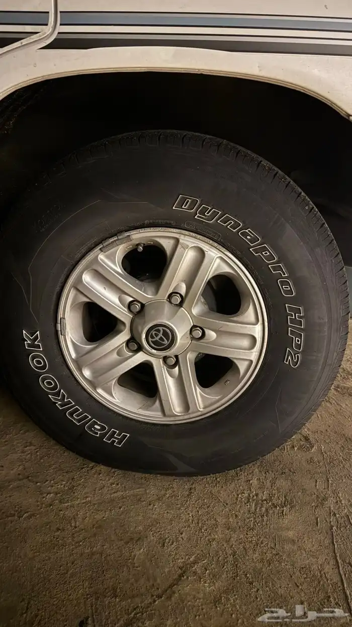 كفرات صالون لاند كروزر 2006 1