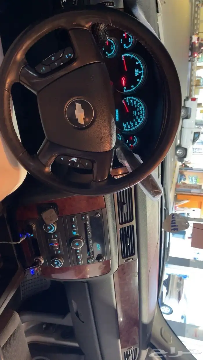 للبيع تاهو 2007 8