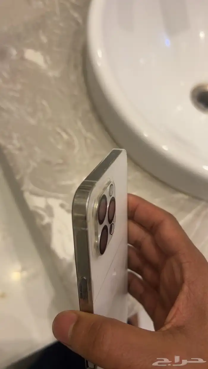 ايفون 12 برو ماكس 3