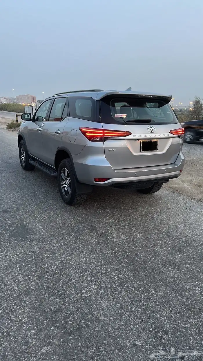 فورتشنر 2022 GX دبل بدي وكالة ممشى قليل 5