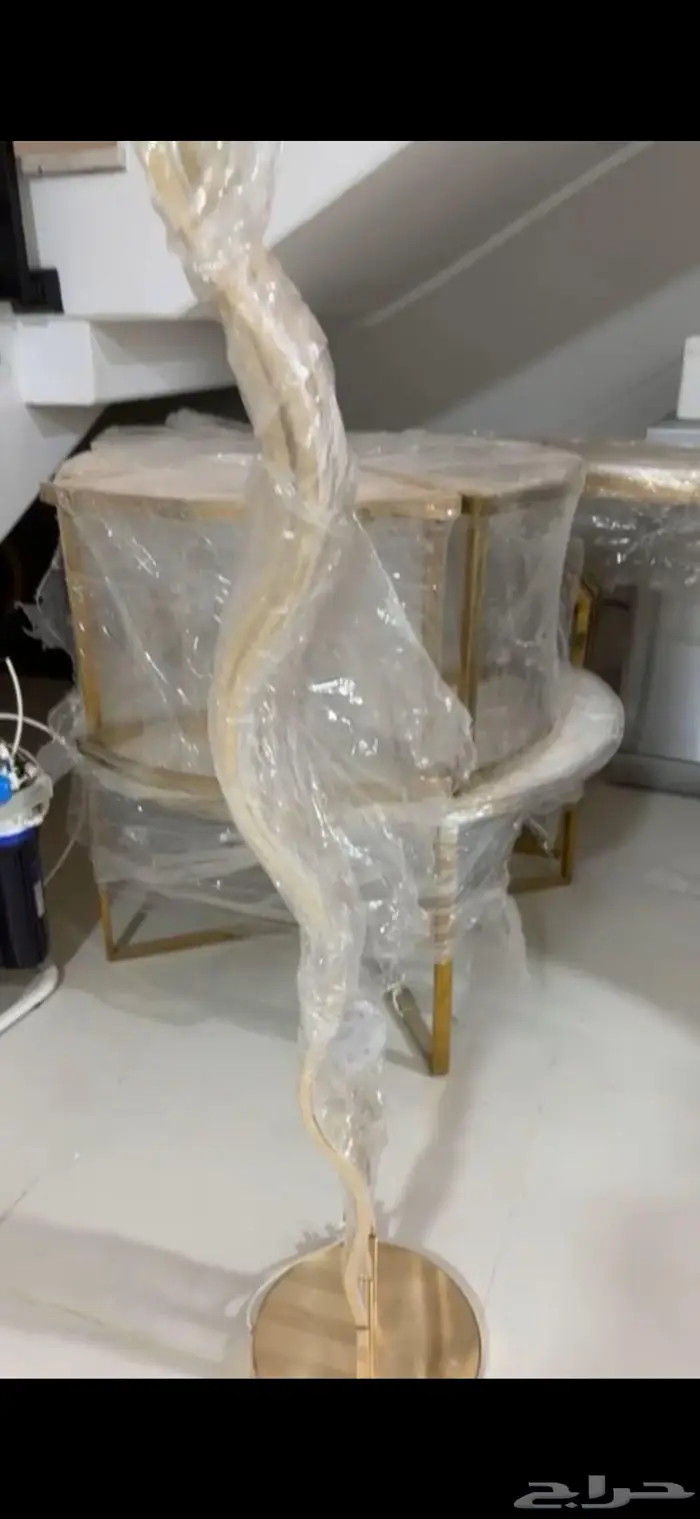 اثاث بحاله ممتازة للبيع 1