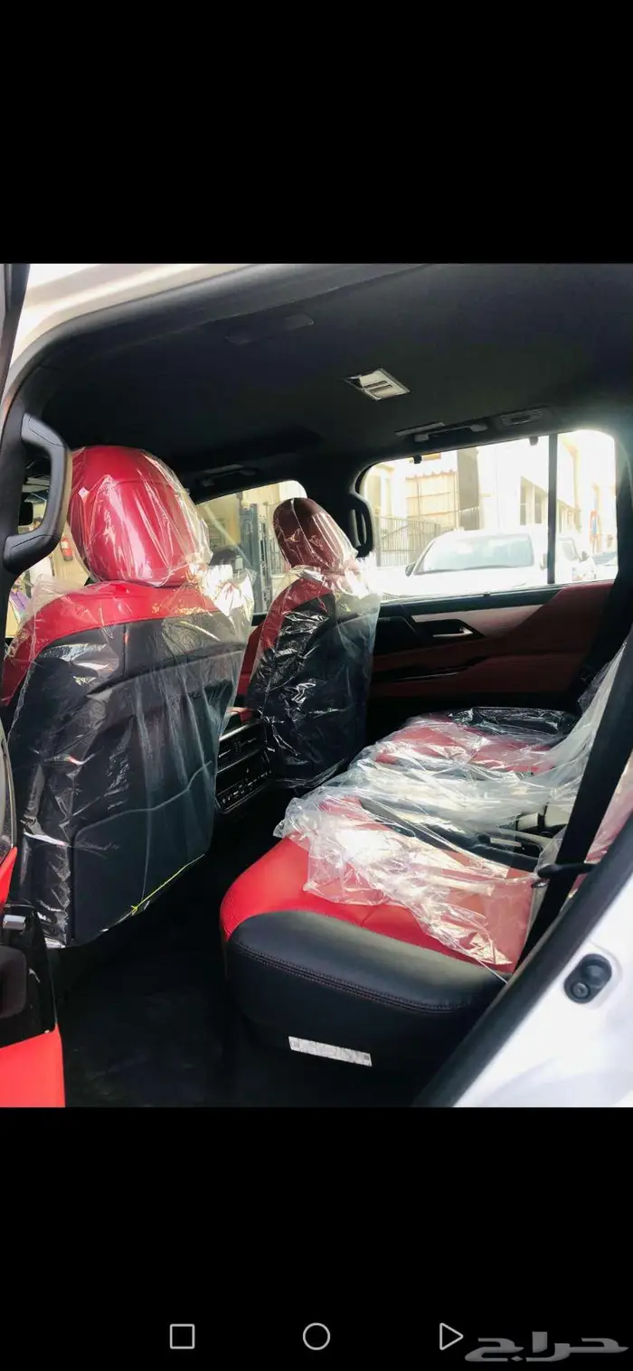 جيب لكزس LX 600 FF 2025 اسبورت سعودي أبيض داخل أحمر 5