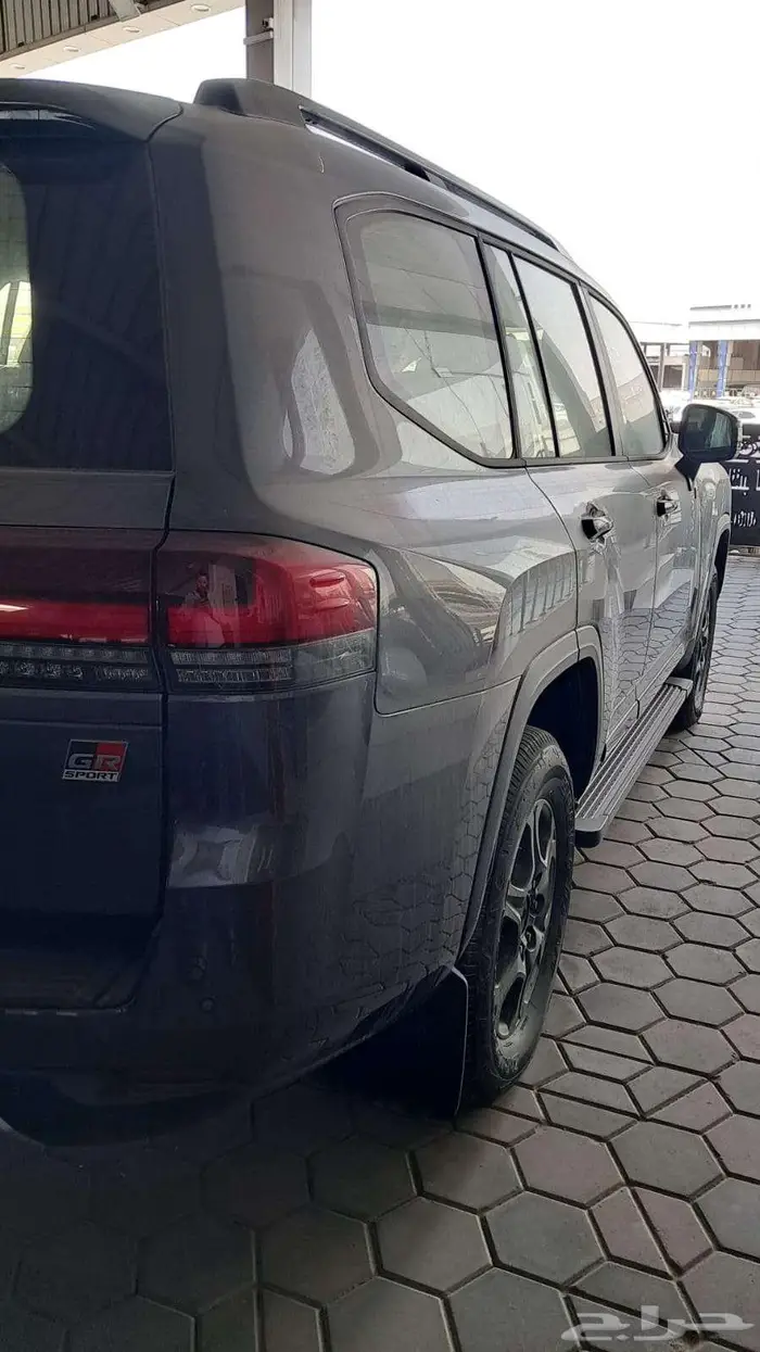 تويوتا لاند كروزر 2024 grs 3