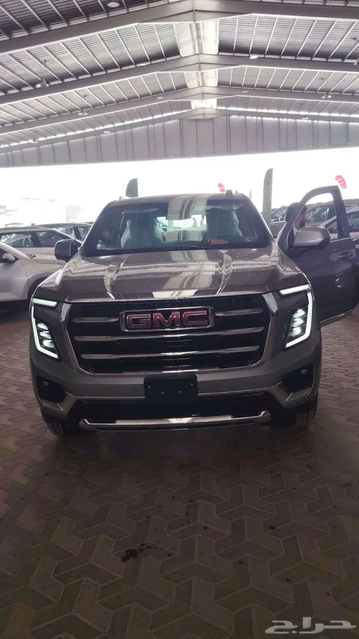 جمس يوكن الفيشن ( فتحه سقف - بدون فتحه ) 4x2 4