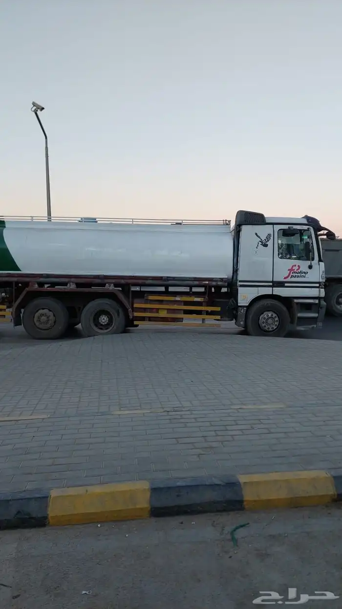 وايت ماء شرق الرياض 18ظن 0