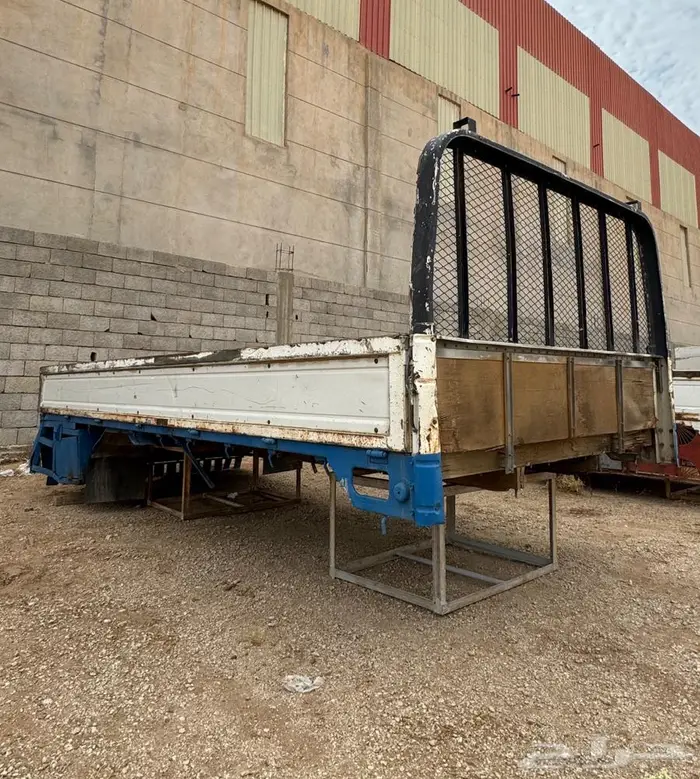 للبيع صندوق دينا جامبو 1