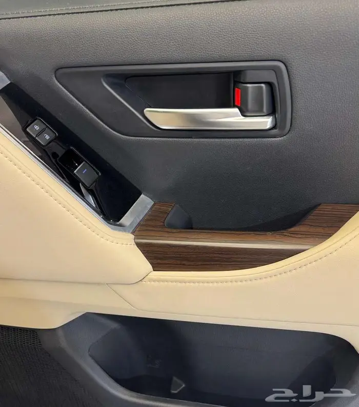 تويوتا لاند كروزر2024 GX-R 23