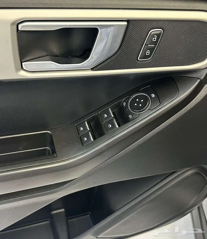 فورد اكسبلورر 2022 31