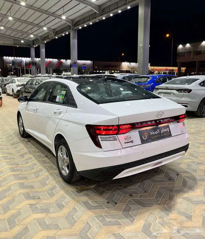 عرض خاص هيونداي اكسنت فليت موديل 2026 ( اصفار صادر لوحات) 3