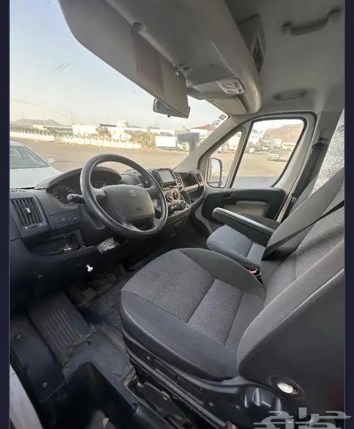 بيجو بوكسر 2013 نظيف جدا  ممشى قليل 3