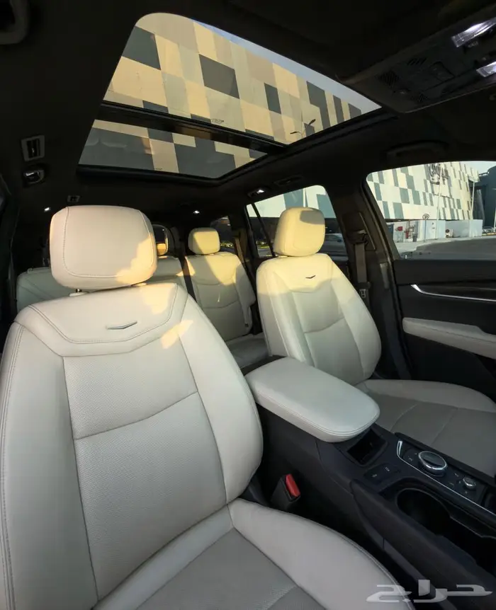 كاديلاك سعودي XT6 2021 قمة الفخامة مع لوحتها المميزه 7