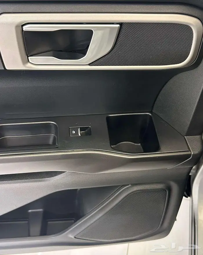 فورد اكسبلورر 2022 33