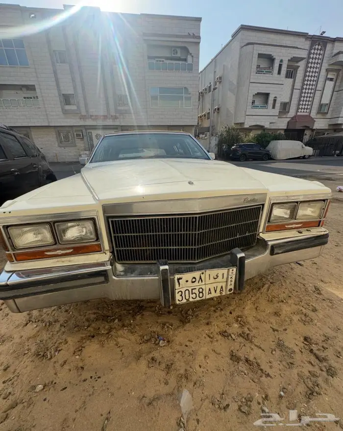 كاديلاك فليت وود 5