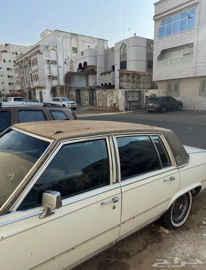 كاديلاك فليت وود 24