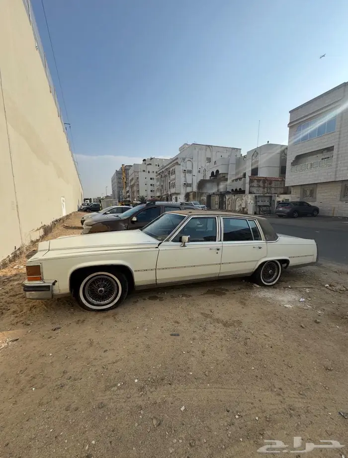 كاديلاك فليت وود 4