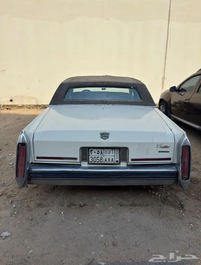 كاديلاك فليت وود 1