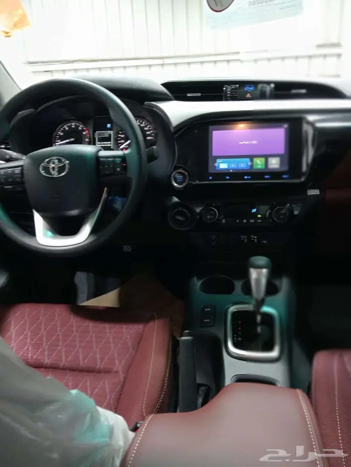 هايلوكس غمارتين S-GLX 4 4 اوتوماتيك بنزين 2025 كاش وبنك 10