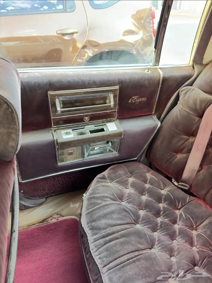 كاديلاك فليت وود 17