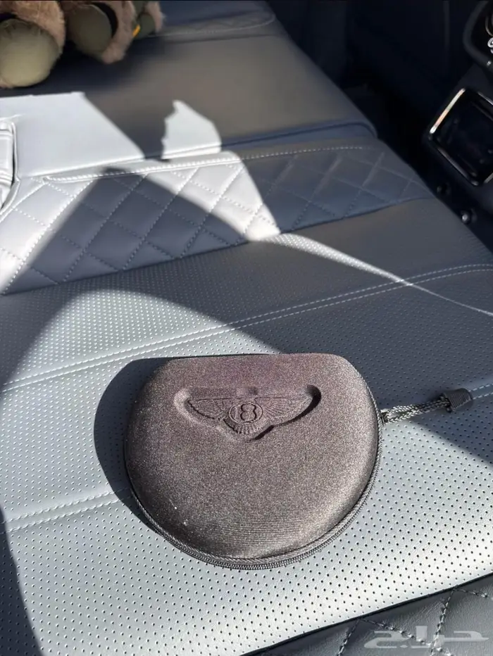 بنتلي بنتايقا ماشي 25 الف 12 سلندر اصدار خاص 5