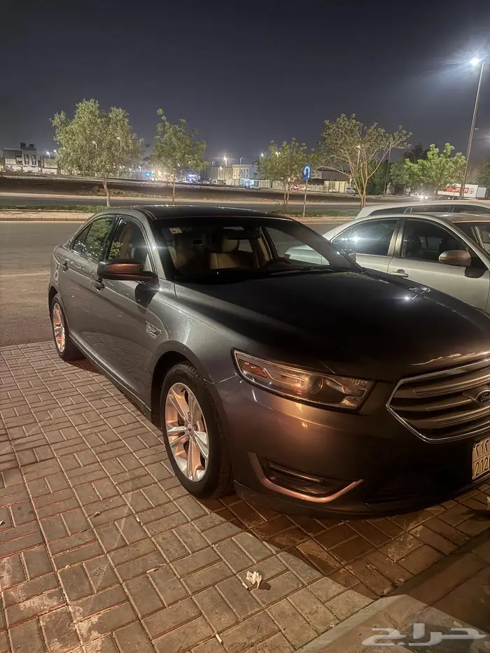 للبيع فورد توروس 2013 0