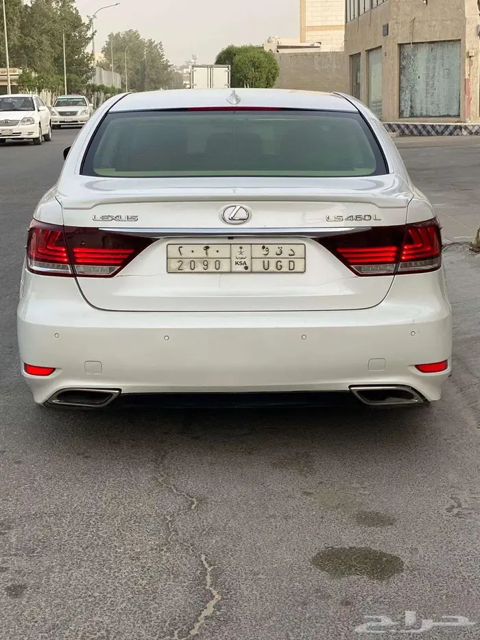 لكزس 2014 LS 460 سعودي استخدام شخصي للبيع 5