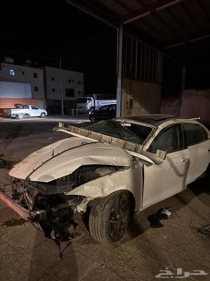 سيارة ازيرا فل كامل موديل 2023م 1